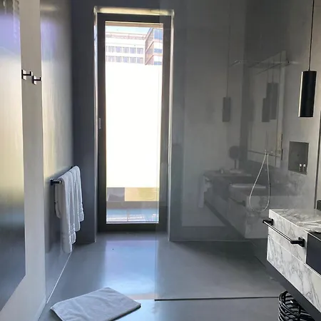 Hotel Main