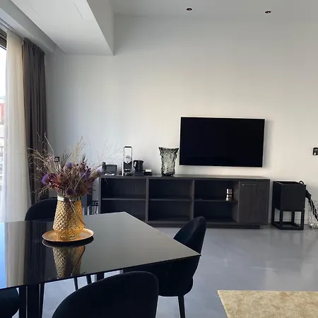 Отель Main Франкфурт-на-Майне