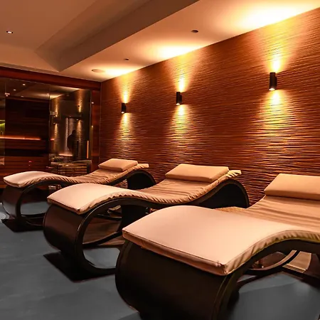 Main 5* Francfort-sur-le-Main