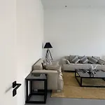 فندق Main 5*