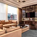 فندق Main 5*