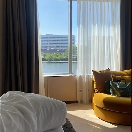 Main Hotel