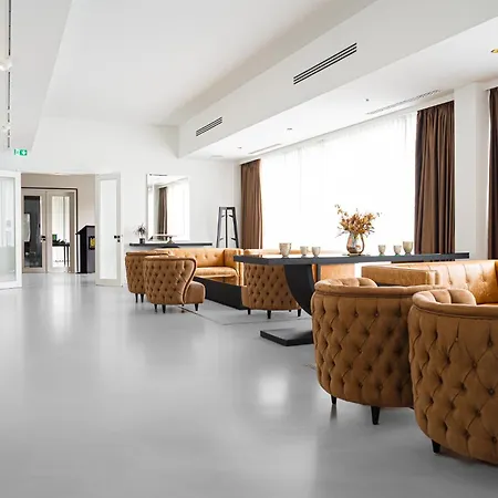 Hotel Main 5*