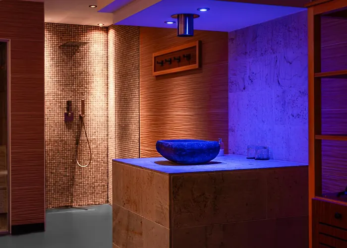 Otel Main 5*